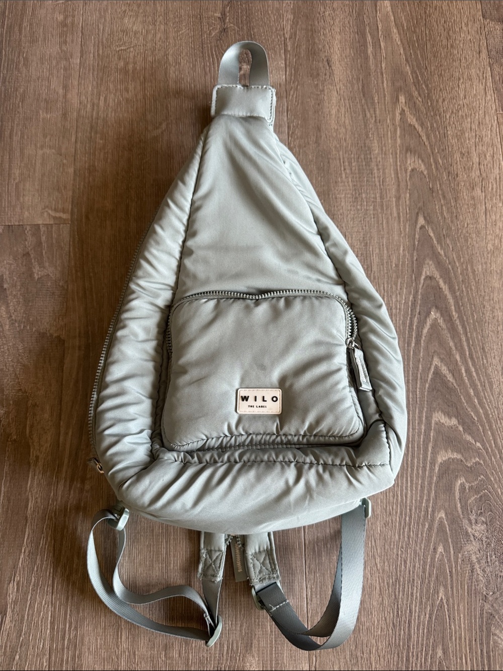 Wilo sling/backpack bag.